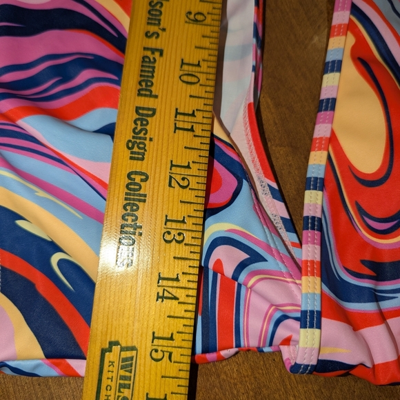 Vibrant Red and Blue One Piece with Artistic Swirls - Picture 3 of 7